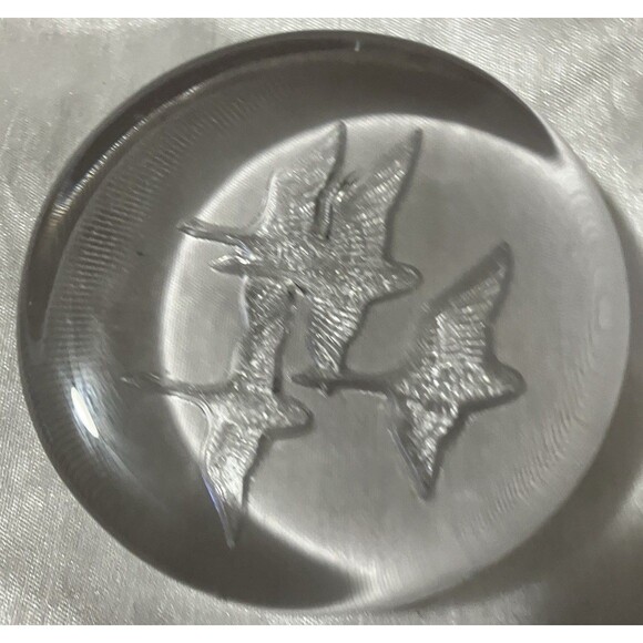 VINTAGE LENOX HEAVY GLASS PAPER WEIGHT ETCHED GEESE Birds 3.5" MCM Office Supply - Picture 3 of 5